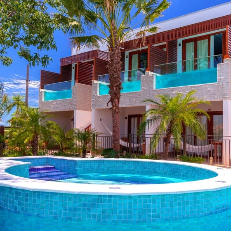 Área externa da ala dos Apartamentos Premium e Superior com Piscina Privativa | Arte da Natureza Bonito | Bonito/MS