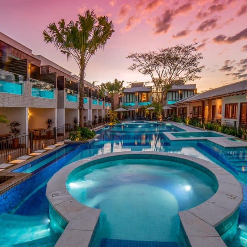 Nova piscina, bar, quartos, jardins e palmeiras | Arte da Natureza Bonito | Bonito/MS