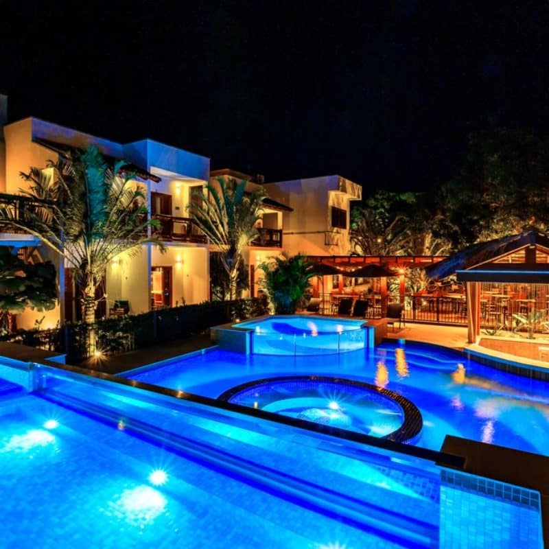 Área externa da área dos Apartamentos Excellence | Arte da Natureza Bonito | Bonito/MS