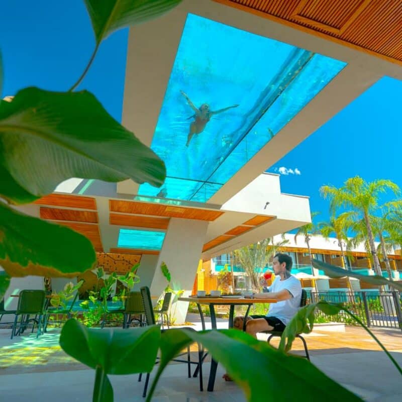 Piscina suspensa da Ala das Suítes Diamond | Arte da Natureza Hotel Bonito